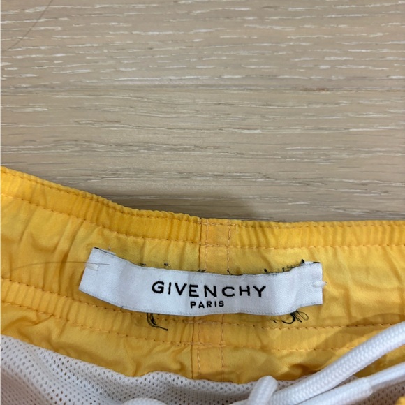 Givenchy bathing suit - Picture 3 of 3